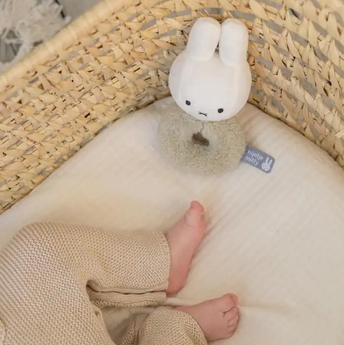 Miffy Rattle Fluffy - Green