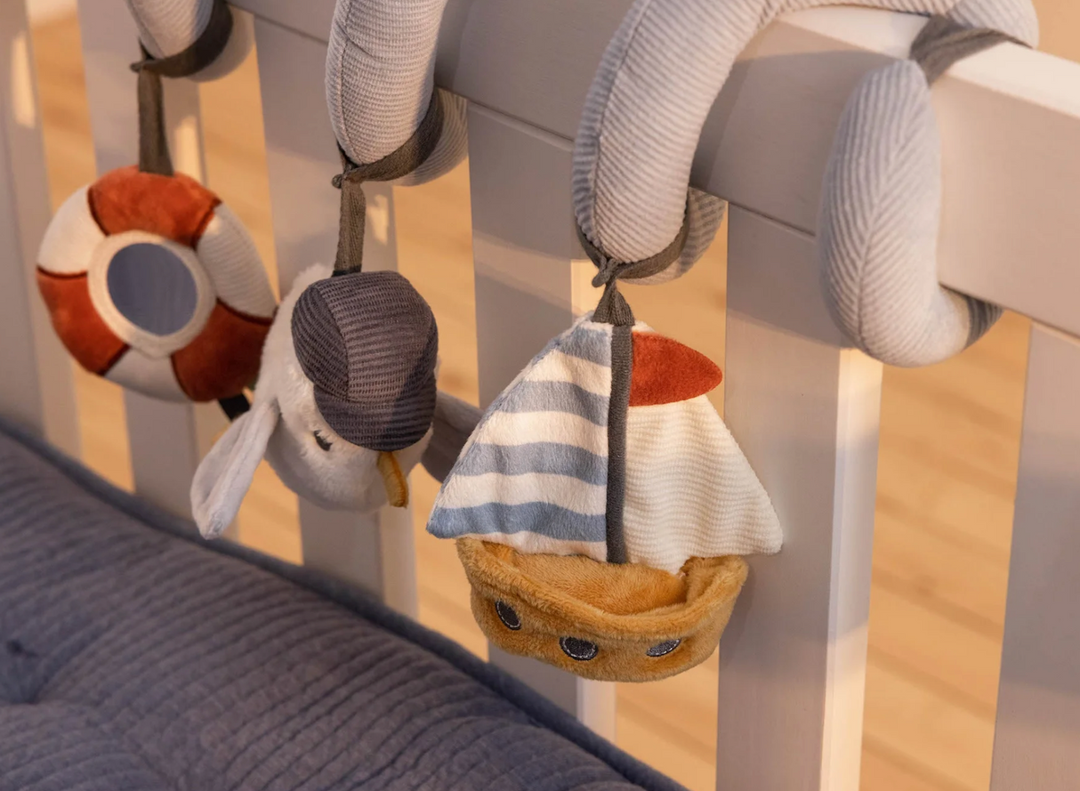 Little Dutch Sailors Bay Activity Spiral