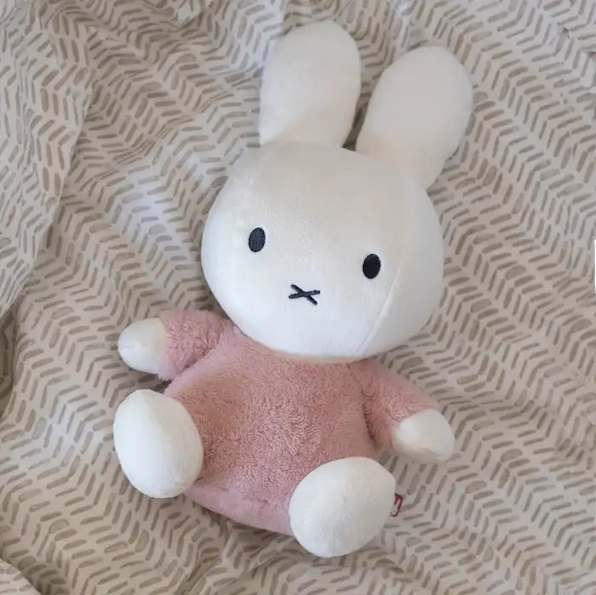 Miffy Cuddly Toy Fluffy - Pink 35cm