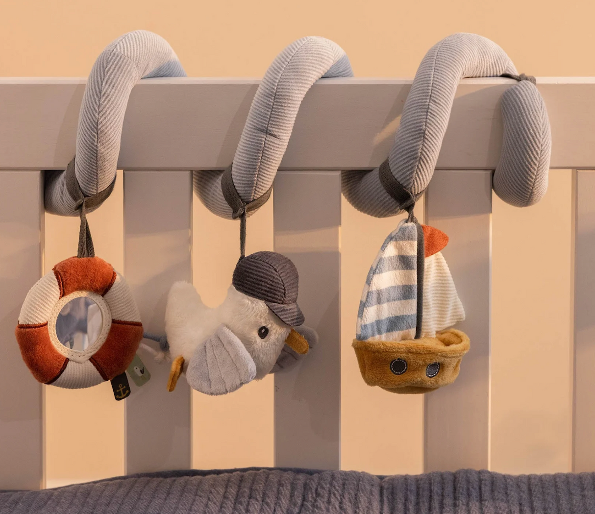 Little Dutch Sailors Bay Activity Spiral