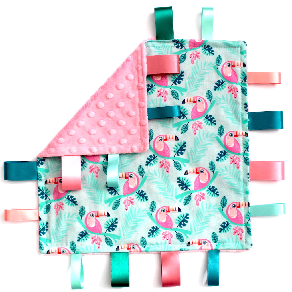 Toucan Taggy Comforter