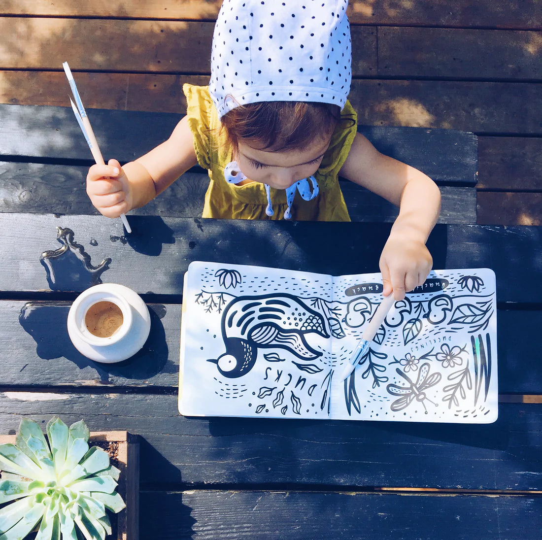 Wee Gallery Pond Colour Changing Bath Book